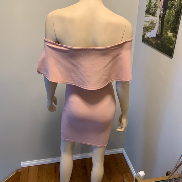 Dress - Picture 5 of 7